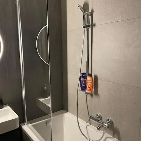 Tamara Scala Lakowa *